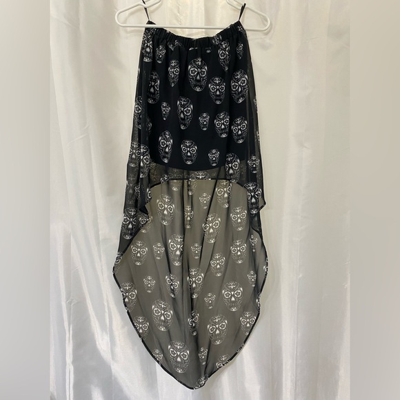 H&M Dresses & Skirts - High-Low Black Sugar Skull Print Maxi Skirt